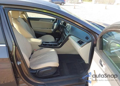 2017 Hyundai Sonata from USA, damaged, VIN 5NPE24AF8HH537188